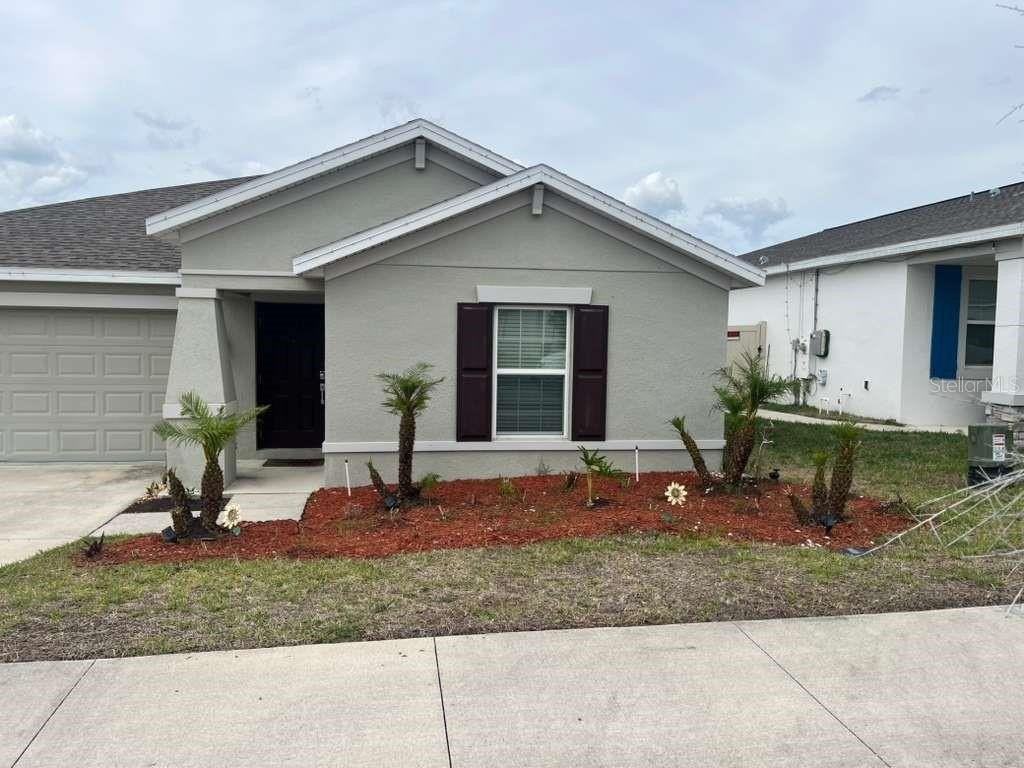 815 Ofanto Way