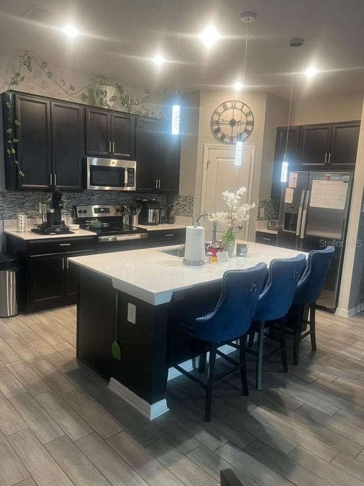 815 Ofanto Way - Photo 5 of 25