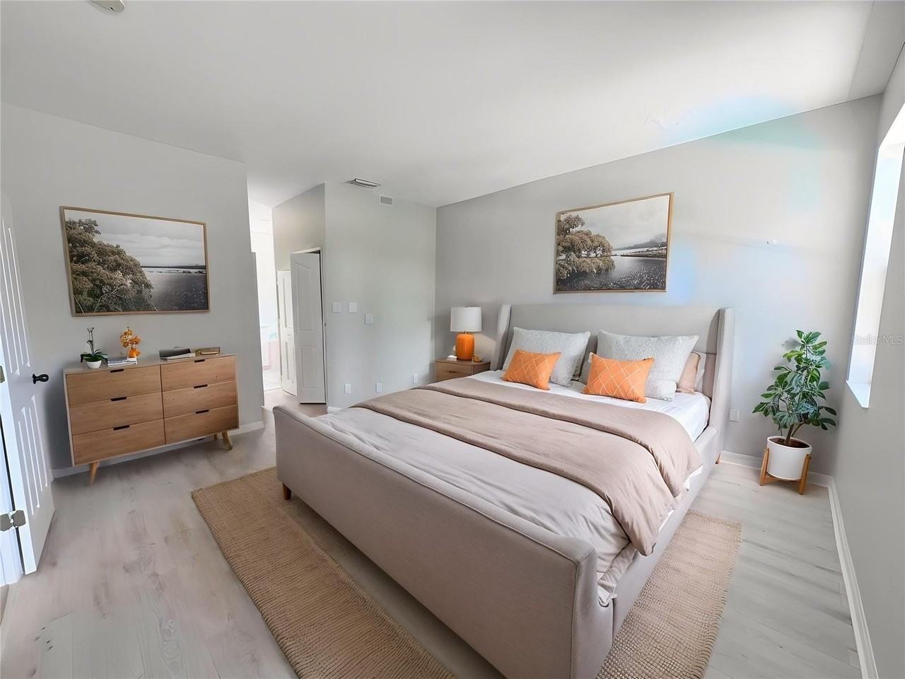 2406 David Ave - Photo 7 of 16