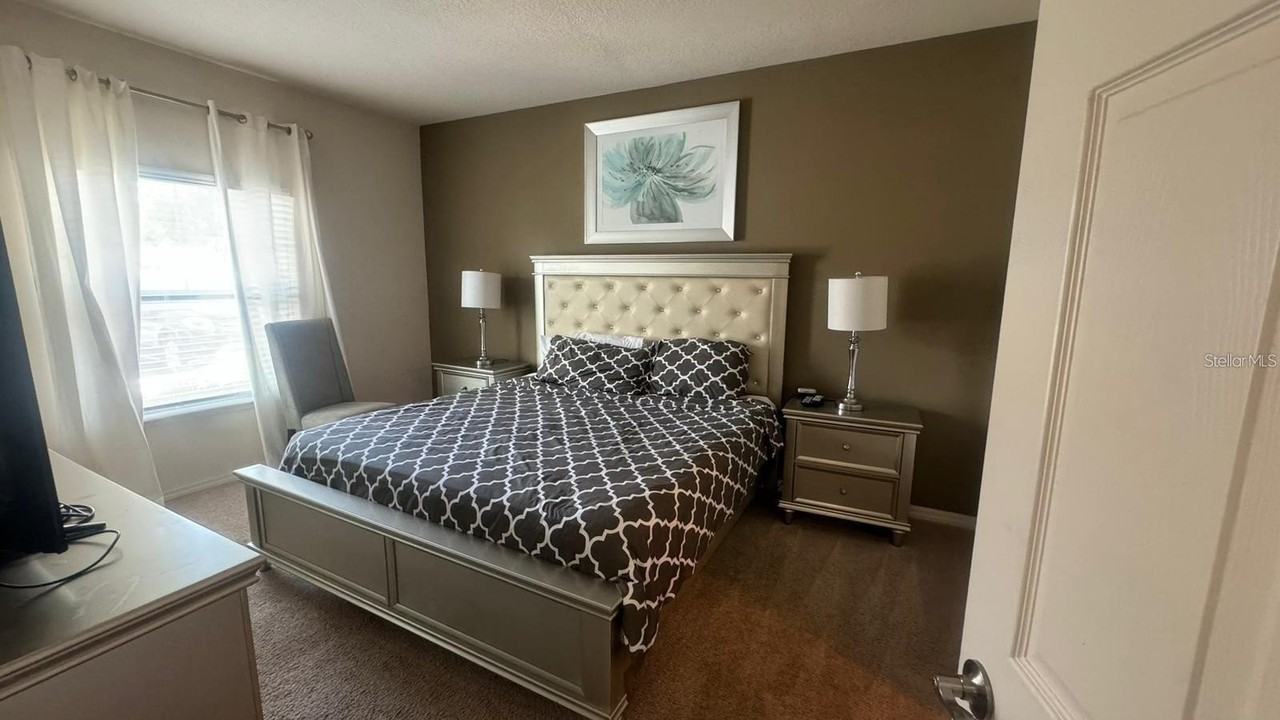 8909 Shine Dr #1 - Photo 6 of 11