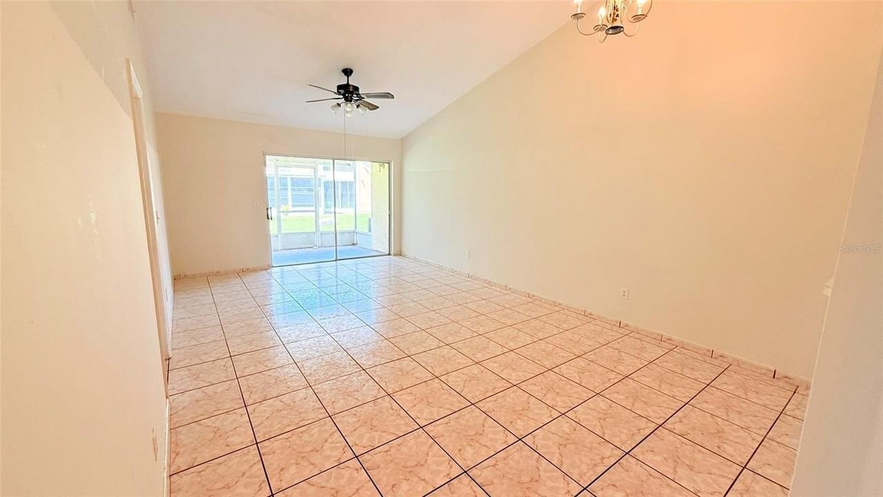 3104 Landsend Ct - Photo 4 of 23