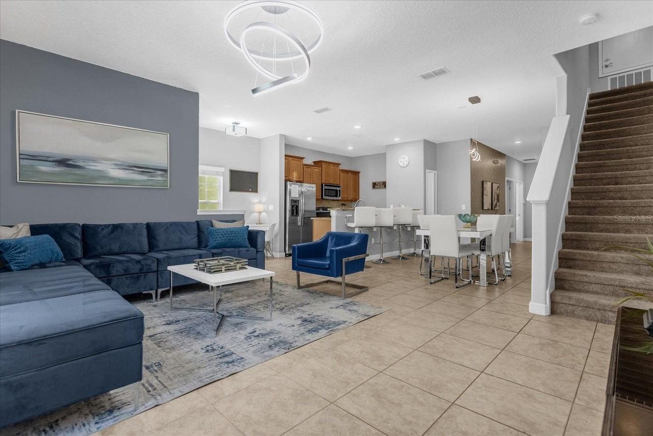 2933 Banana Palm Dr - Photo 4 of 50