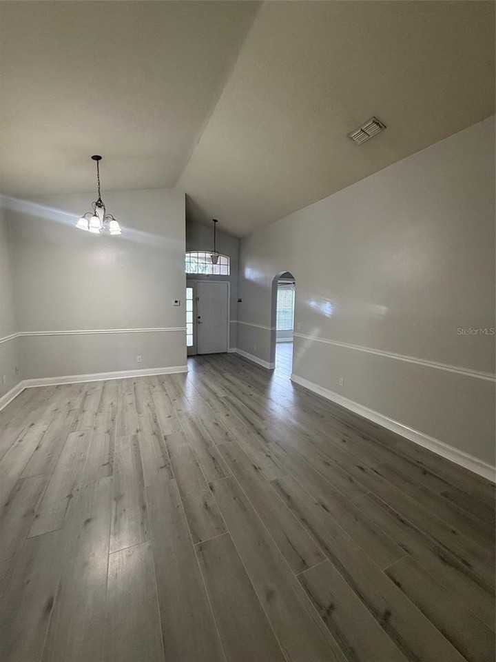 6778 Fernridge Dr - Photo 2 of 29