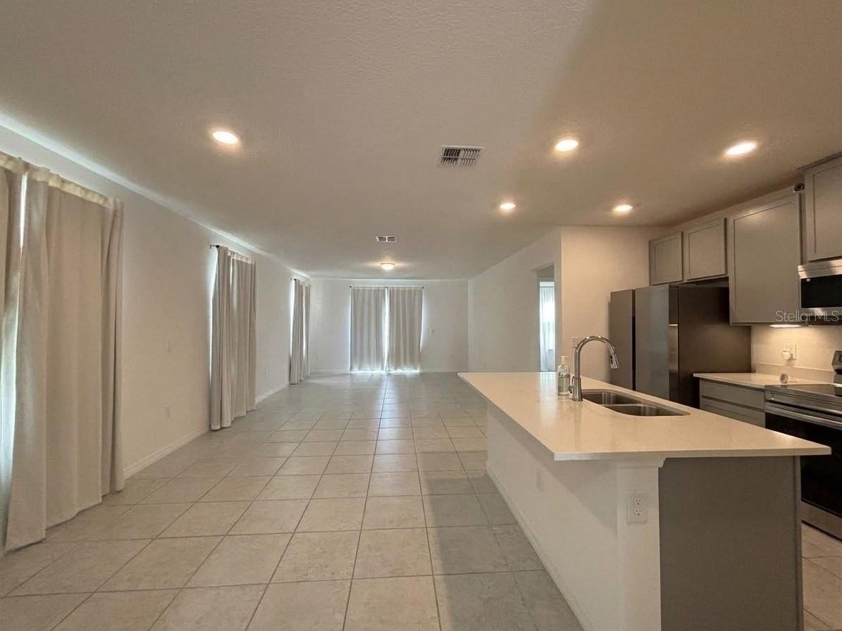 2727 San Marco Way - Photo 7 of 29