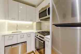 E 44th St #8C - Photo 1 of 1