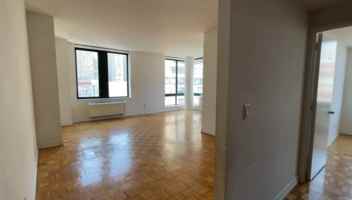 featured image of 2 S End Ave #611