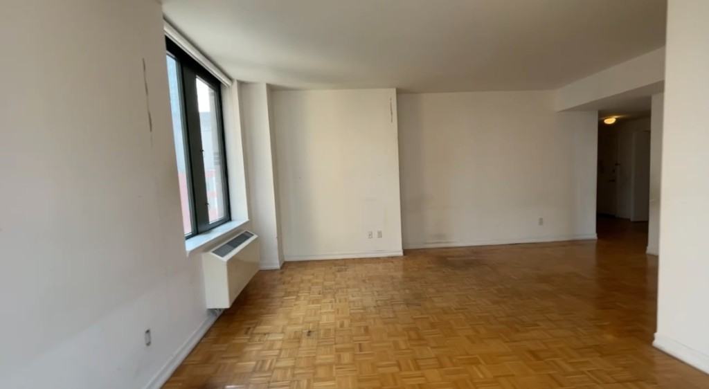 2 S End Ave #611 - Photo 4 of 5