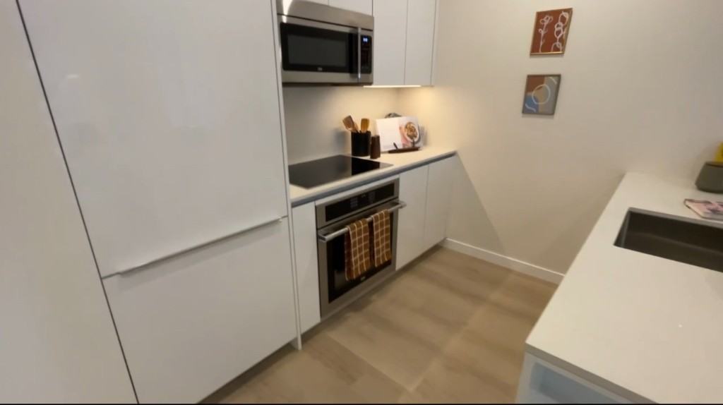 Broad St #308 - Photo 2 of 7