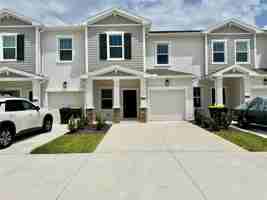 featured image of 2658 Armstrong Ave
