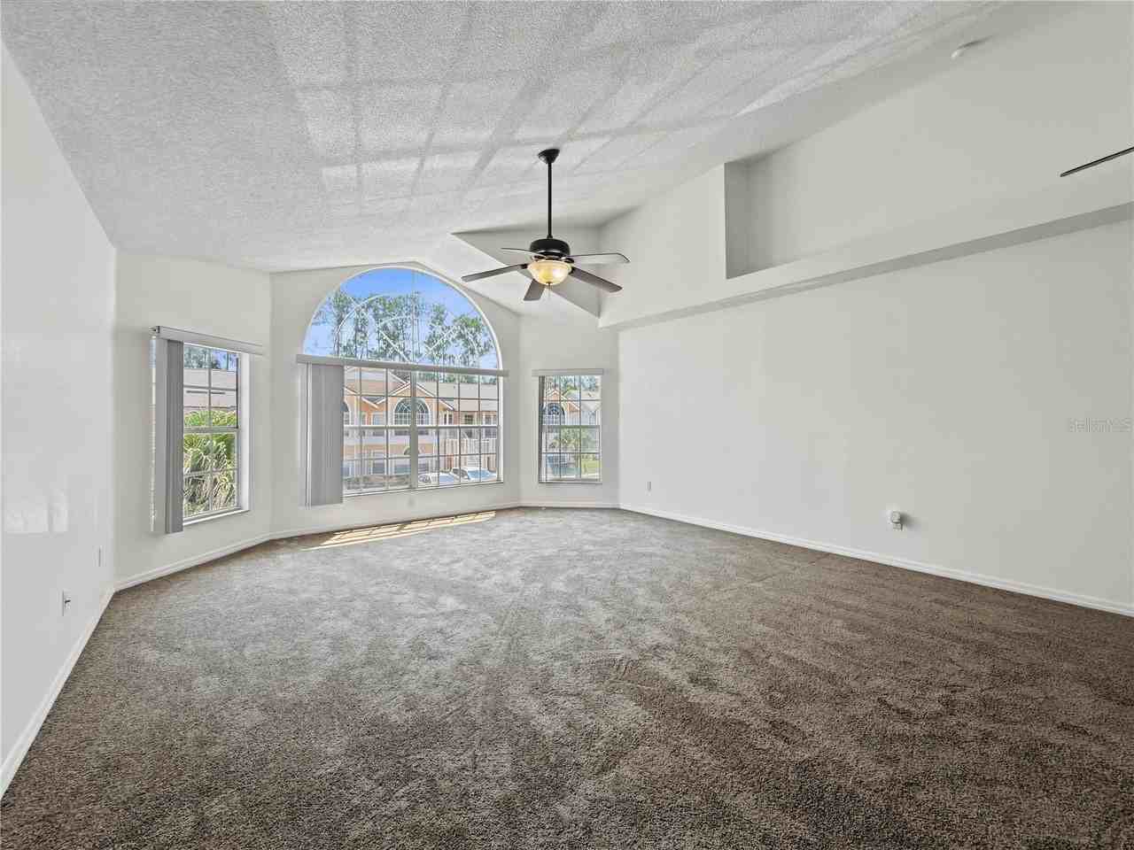 2011 Royal Bay Blvd #152 - Photo 4 of 32