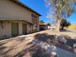 featured image of 953 N Desert Ave