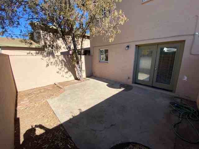 953 N Desert Ave - Photo 4 of 14