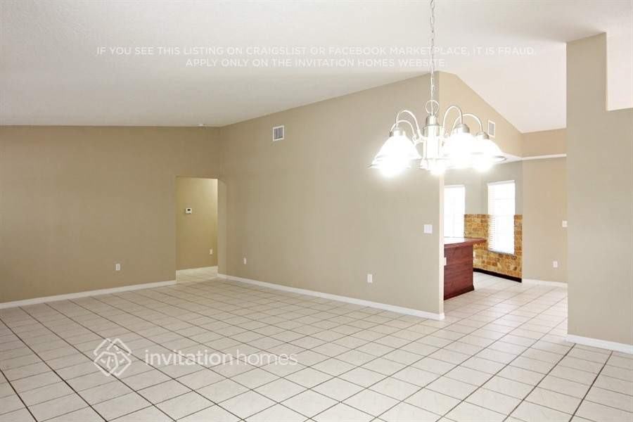 17111 Sw 153rd Pl - Photo 4 of 18