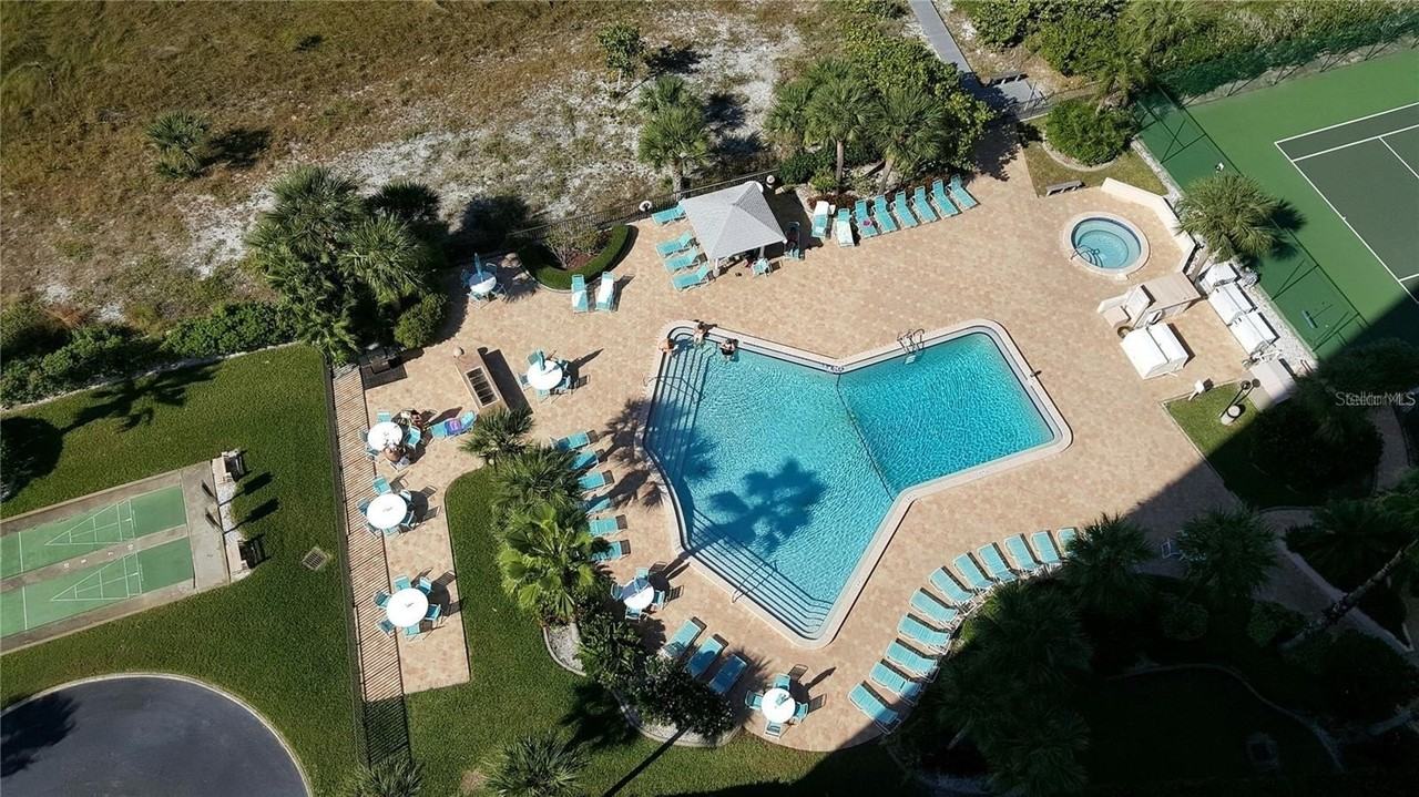 1230 Gulf Blvd #1601 - Photo 6 of 24