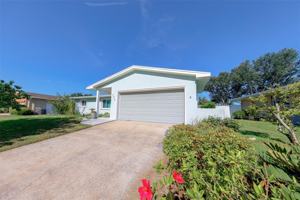 featured image of 196 Overbrook Dr E