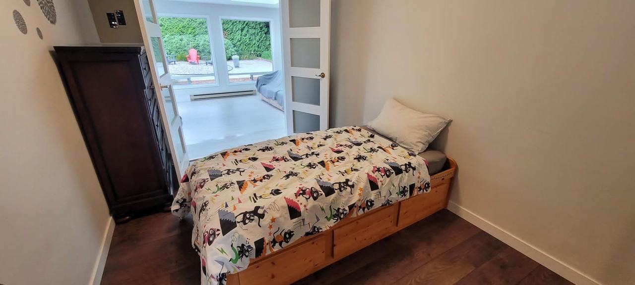 5483 Eglinton Street - Photo 6 of 15