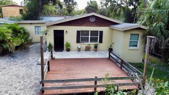 10004 Memorial Hwy - Photo 1 of 1
