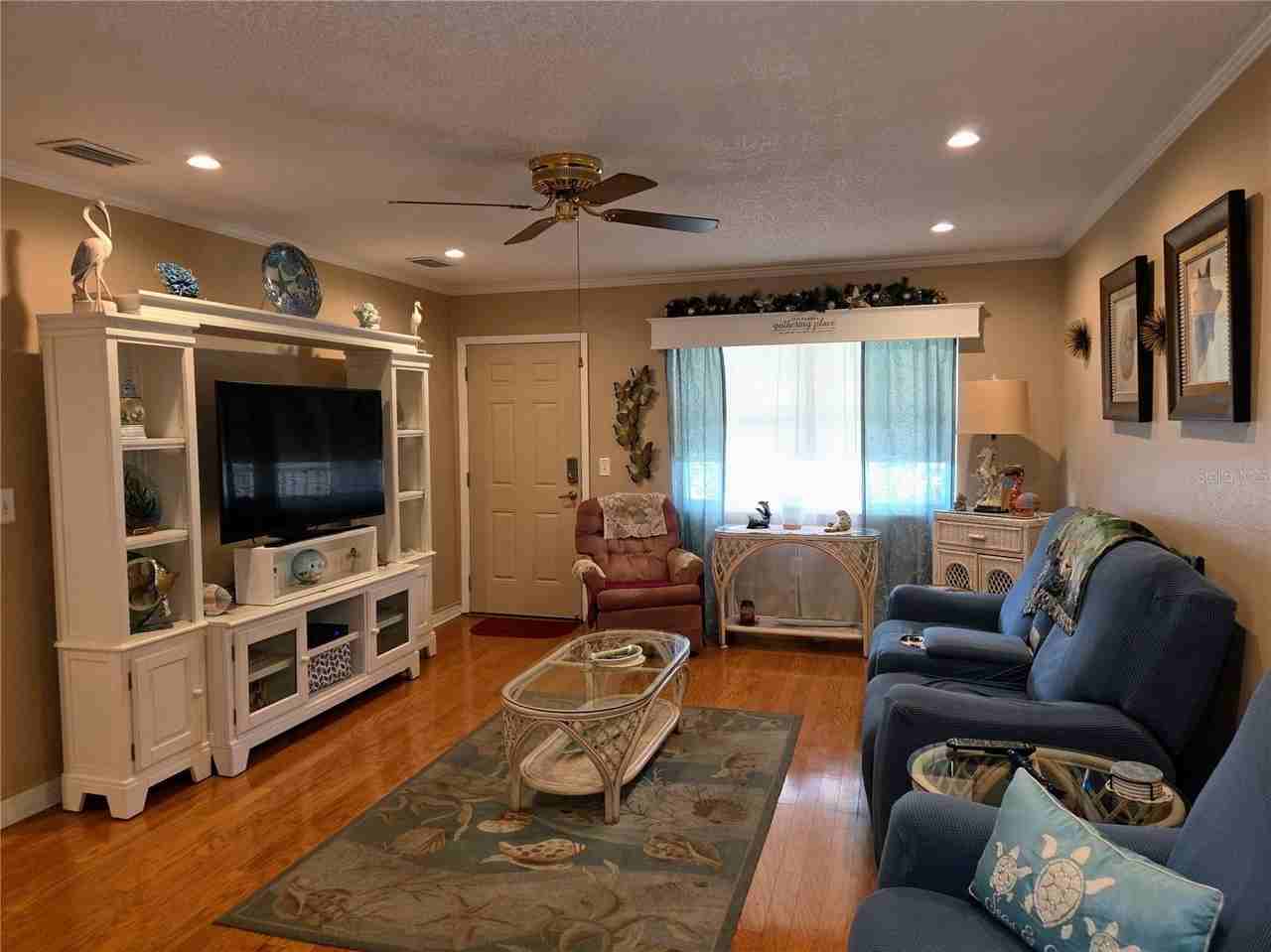 10036 63rd Ave N #23 - Photo 4 of 45