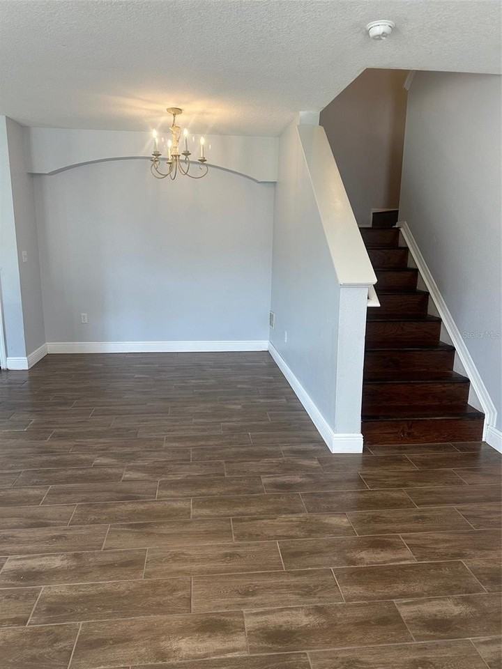 2516 Edgewater Falls Dr - Photo 6 of 18