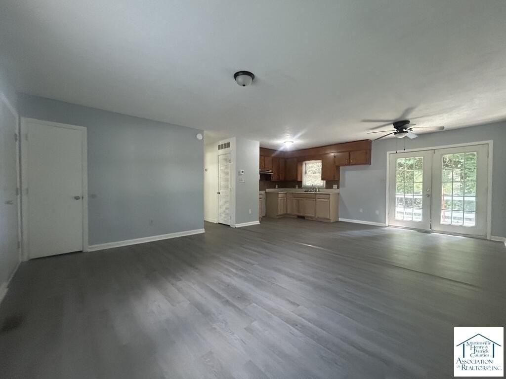 804 Royal Dr - Photo 2 of 7