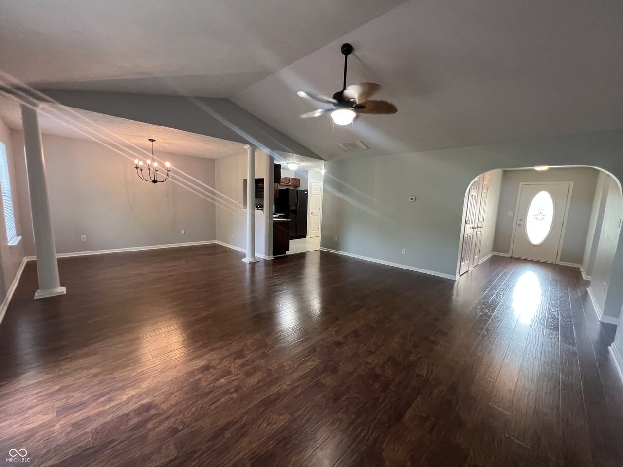 6735 Lexington Cir - Photo 6 of 23