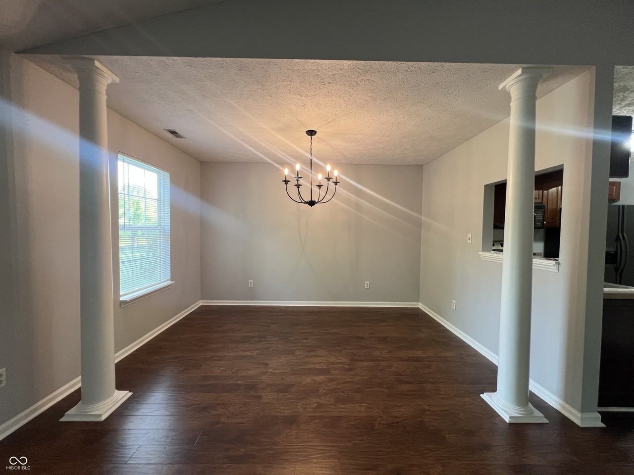 6735 Lexington Cir - Photo 7 of 23
