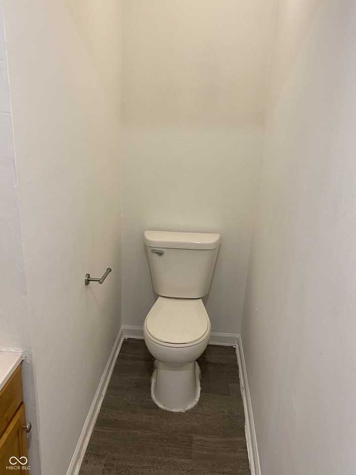 318 N Sherman Dr #A - Photo 6 of 8