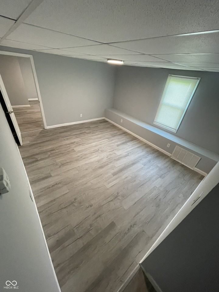 15 N Riley Ave #4 - Photo 5 of 10