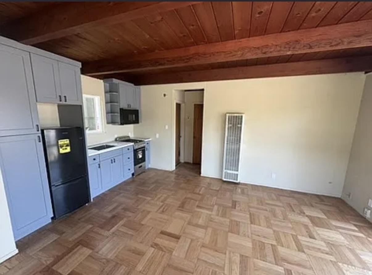 2562 Francisco Blvd - Photo 3 of 5