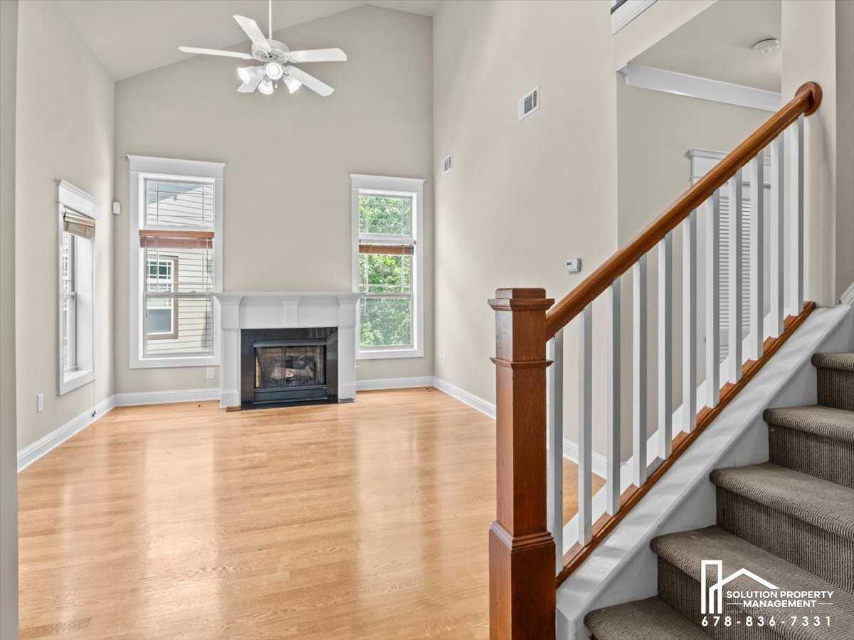 655 Mead Street Southeast - 1Unit 8 #1 - Photo 4 of 23
