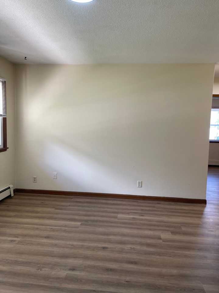 1075 33rd Street #6 - Photo 2 of 17