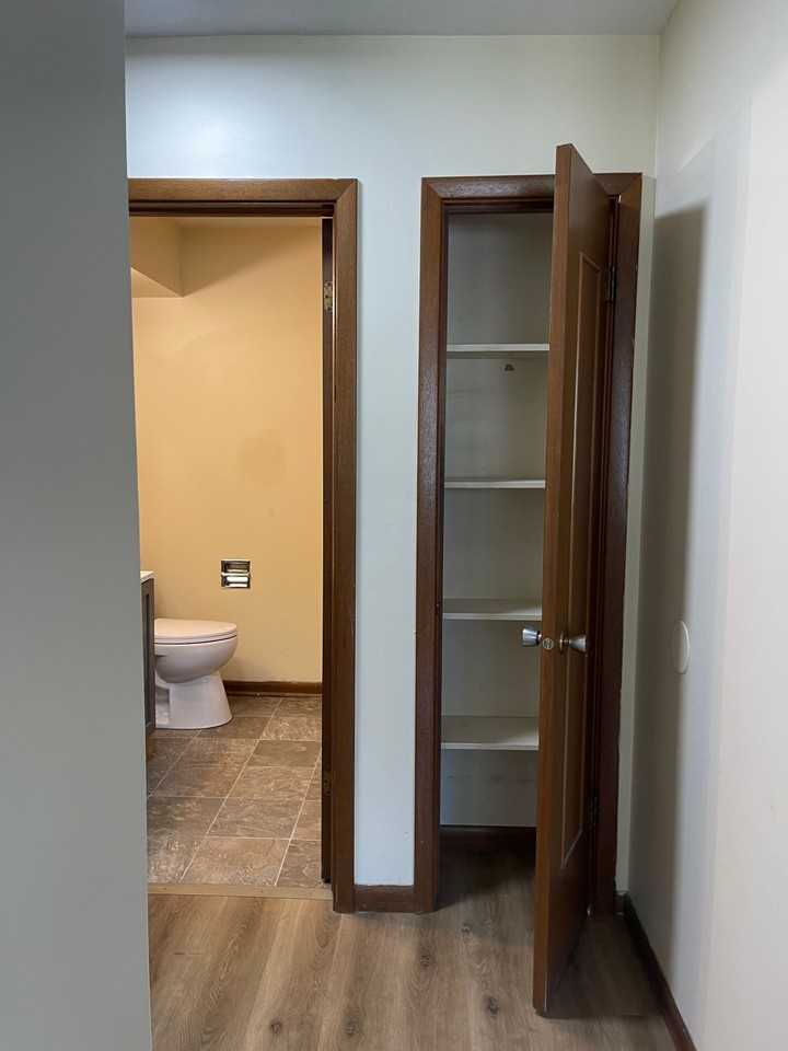 1075 33rd Street #6 - Photo 4 of 17