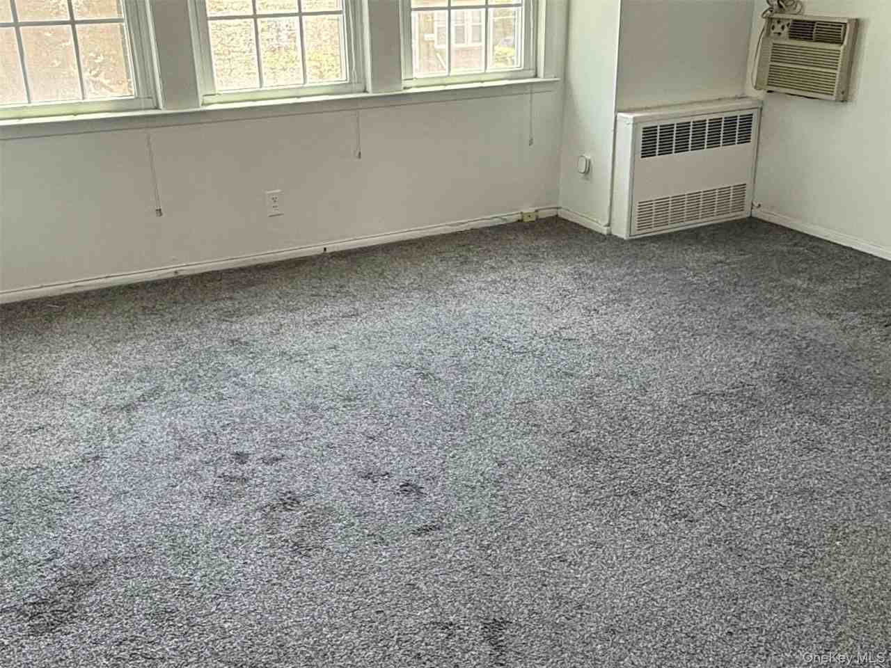 8838 247th St - Photo 5 of 6