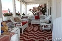24 Oswego Ave - Photo 2 of 7