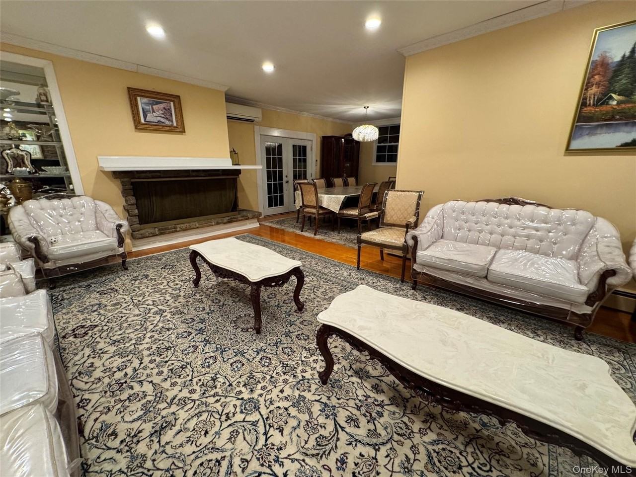 23 Wooleys Ln - Photo 2 of 35
