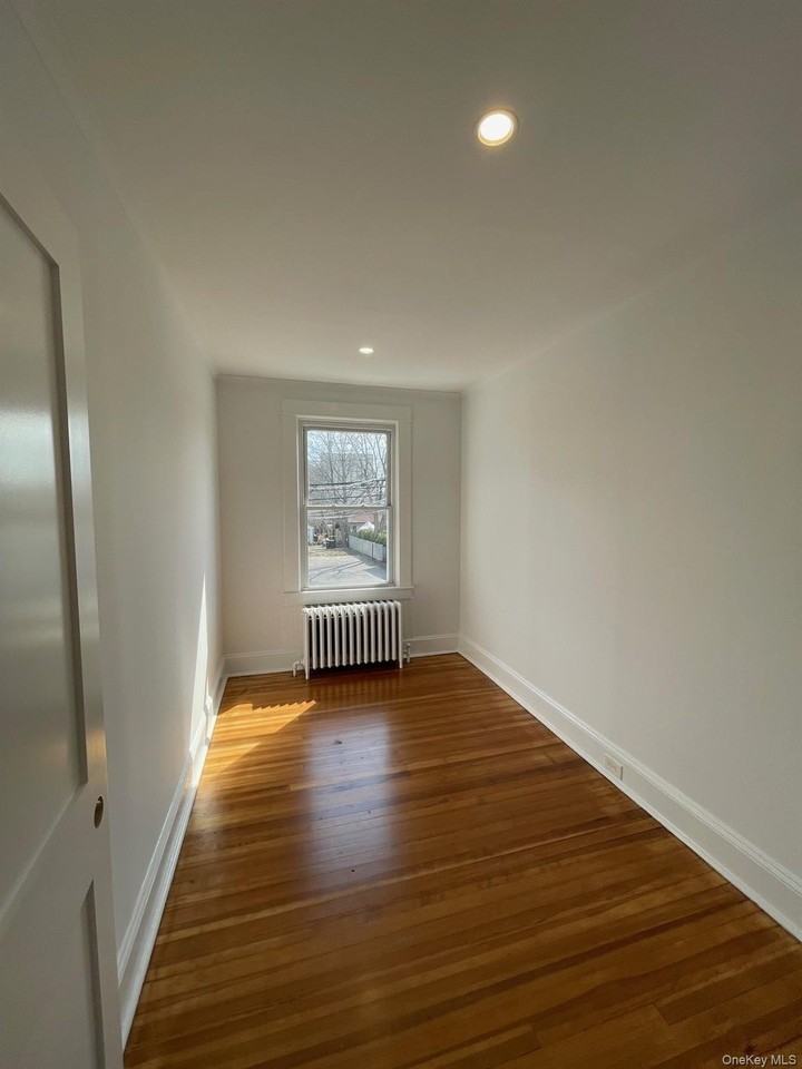 510 Montauk Hwy - Photo 7 of 10