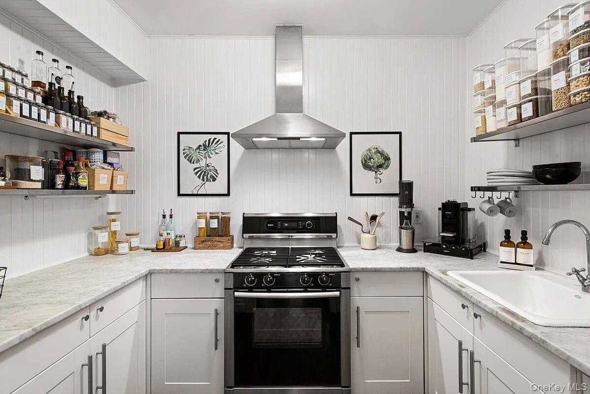 115 South St #3R - Photo 4 of 5