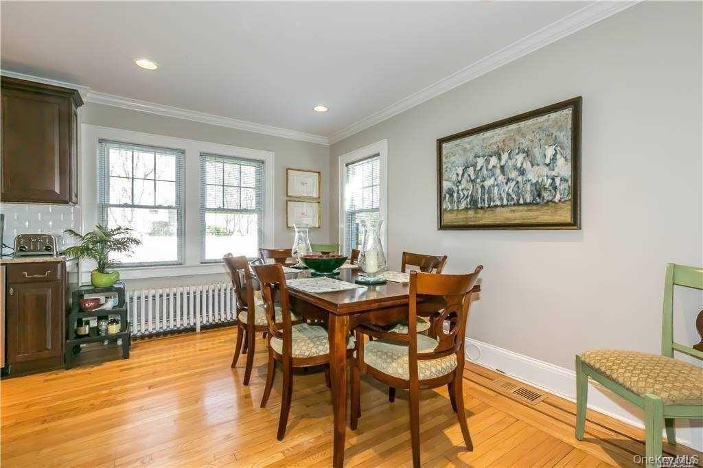 16 Union Ave - Photo 7 of 20