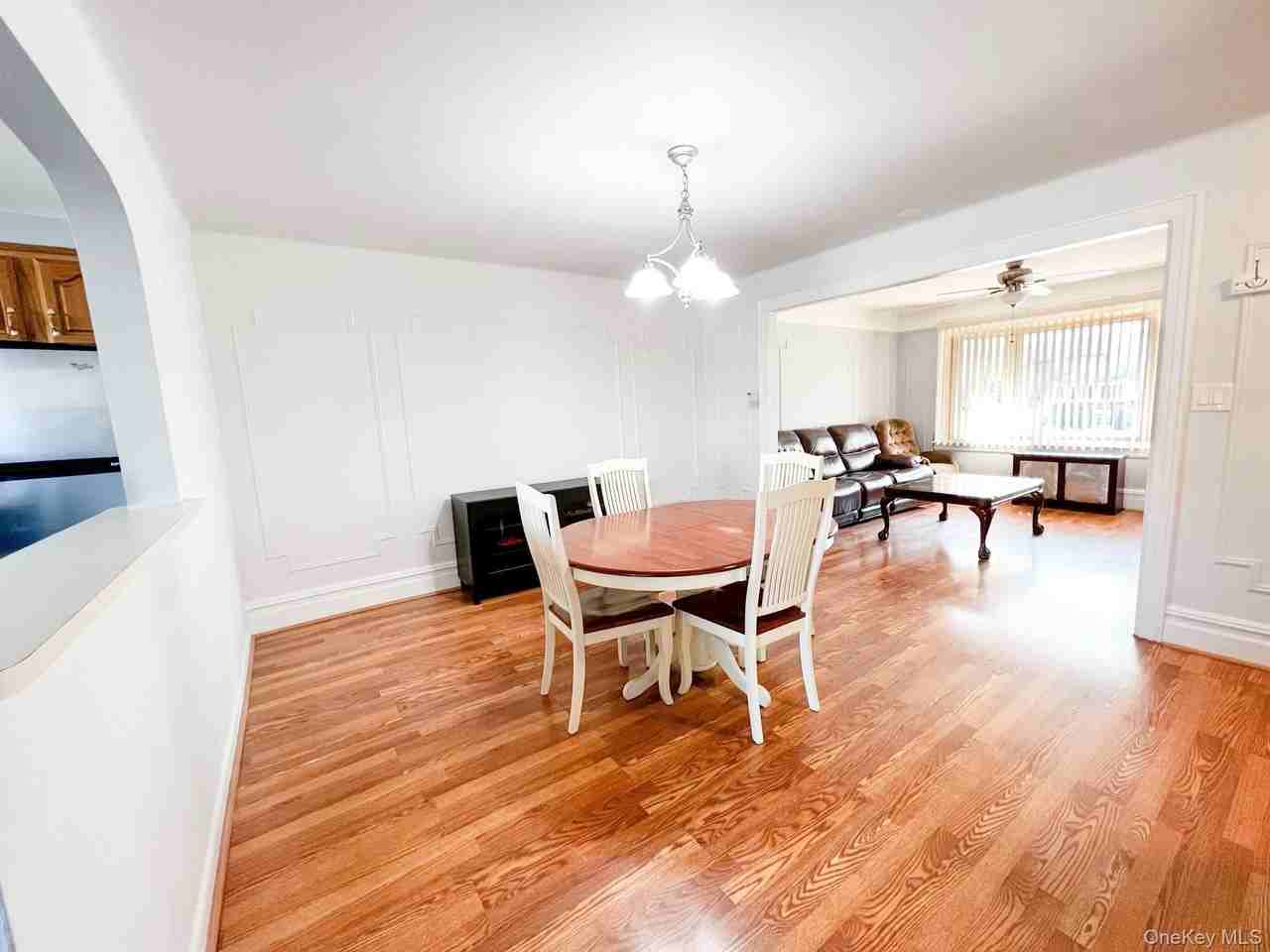 3259 46th St - Photo 3 of 15
