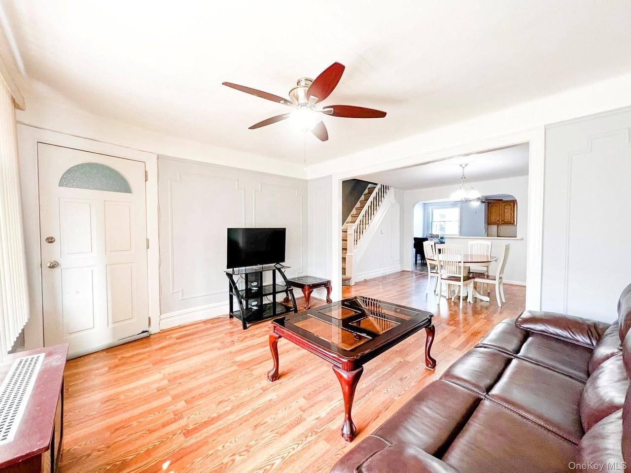 3259 46th St - Photo 5 of 15