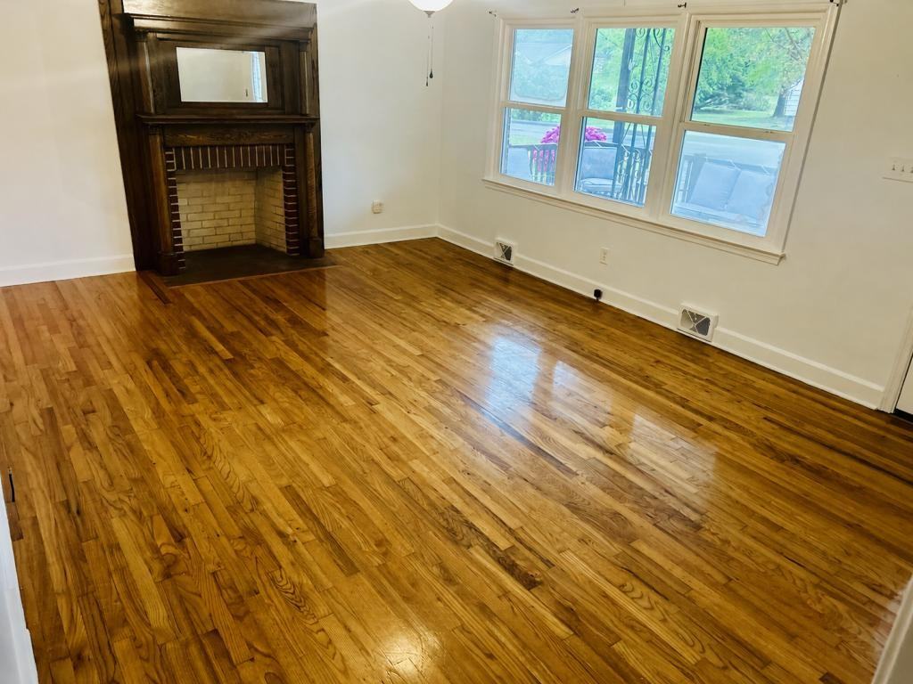 111 Pinehaven Dr - Photo 3 of 16