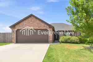 featured image of 955 Washburn Dr