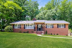 featured image of 2620 Greencrest Dr