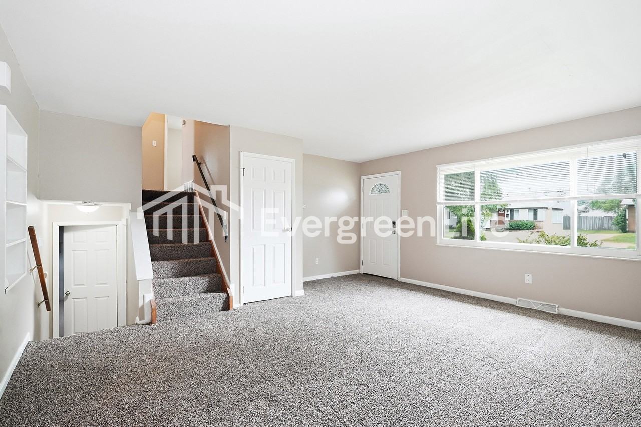 3852 Bonita Rd - Photo 3 of 15