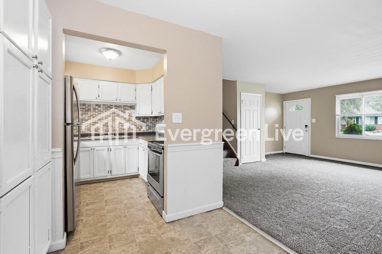 3852 Bonita Rd - Photo 6 of 15