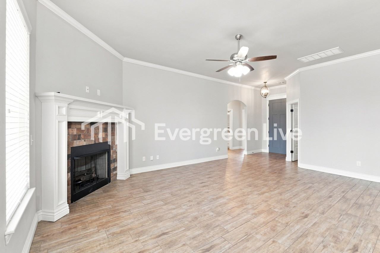 5505 Painted Pony Rd - Photo 3 of 15