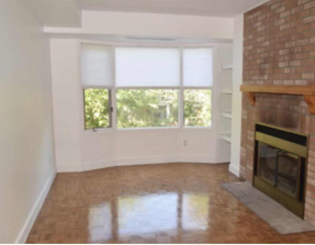 337 Seaton St - Photo 2 of 9
