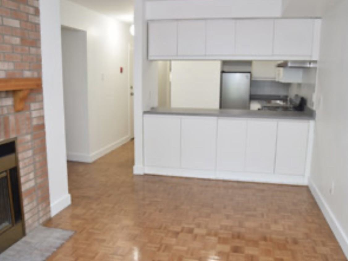 337 Seaton St - Photo 3 of 9
