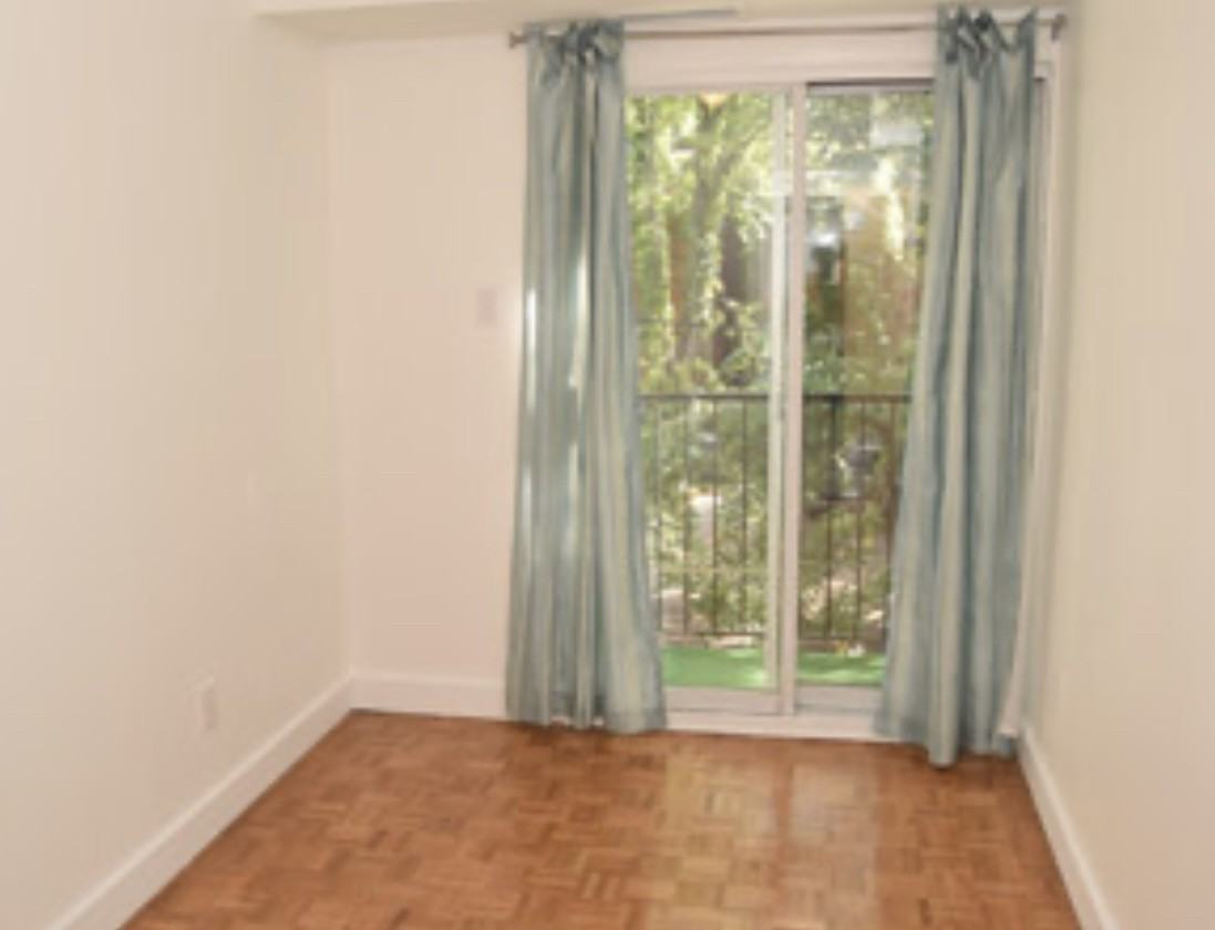 337 Seaton St - Photo 6 of 9