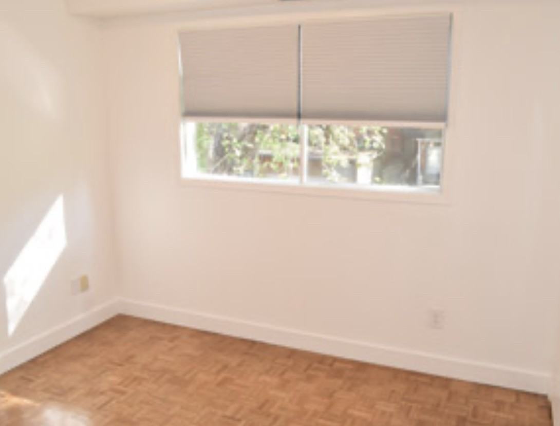 337 Seaton St - Photo 7 of 9
